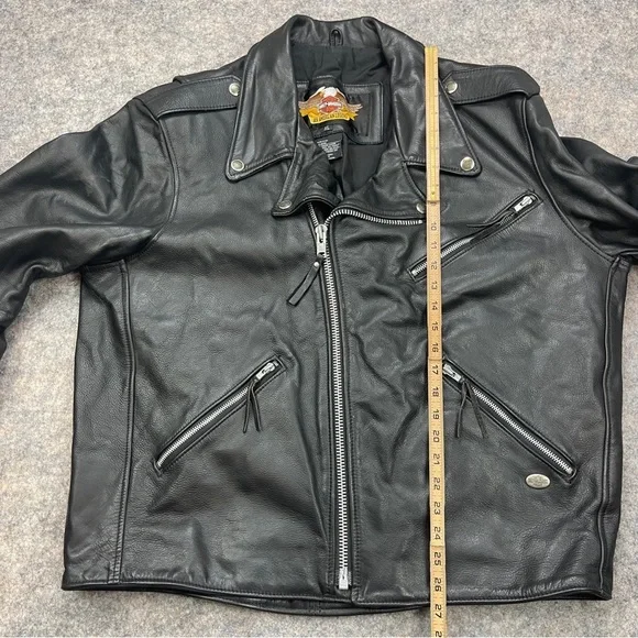 Harley-Davidson Black and Silver Bomber Jacket - Picture 7 of 9